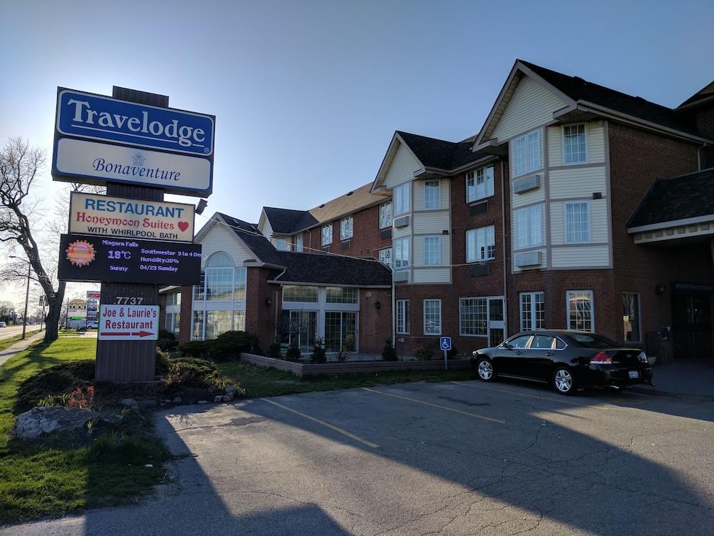 Travelodge By Wyndham Niagara Falls Lundys Lane Exterior foto